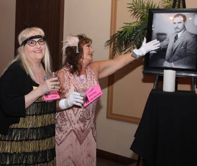 mini-lions-club-plymouth-2022-murder-mystery-night_0038_UNADJUSTEDNONRAW_thumb_4acb